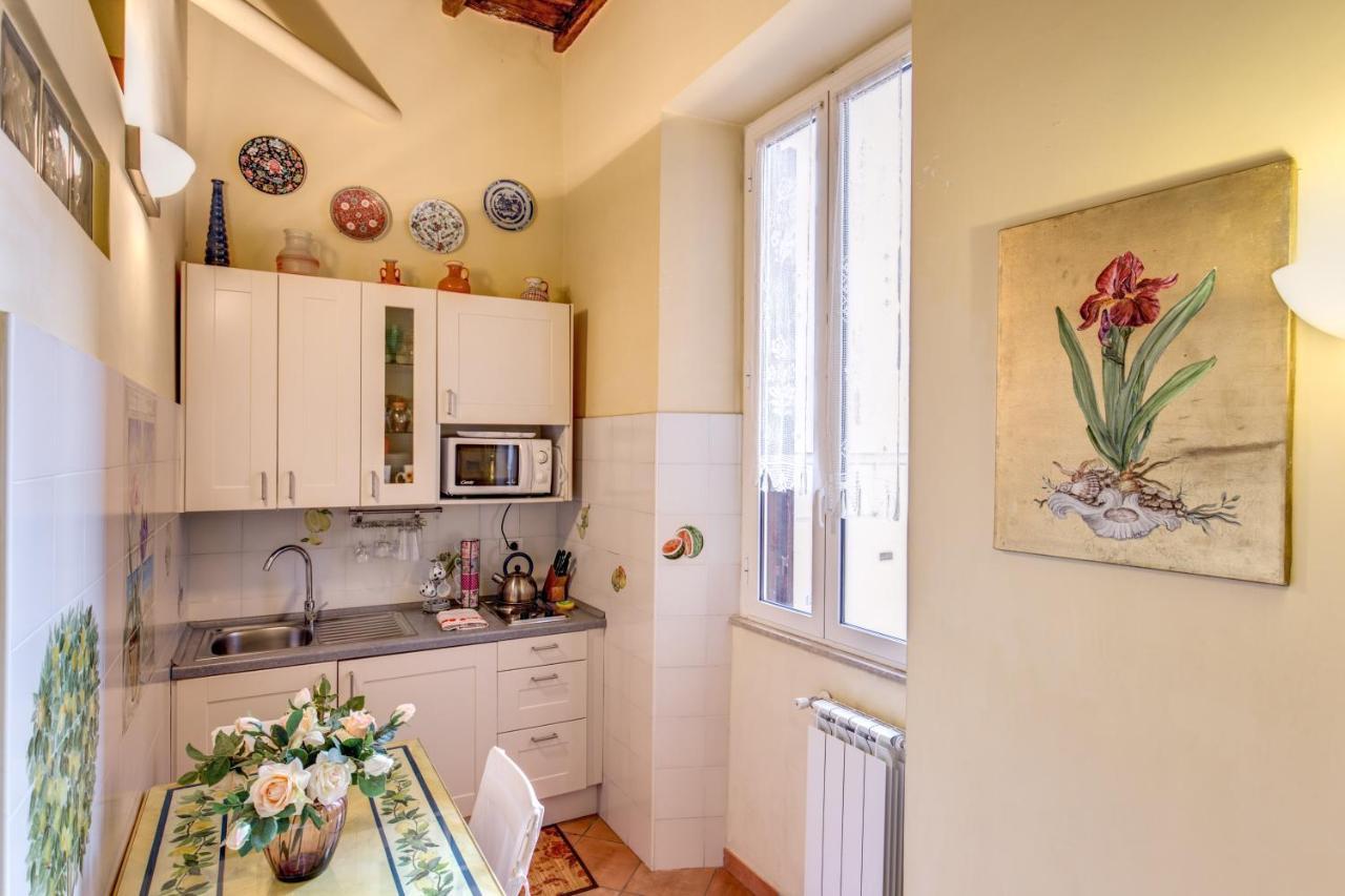 Monti Romantic Sunshine Maisonette Екстериор снимка