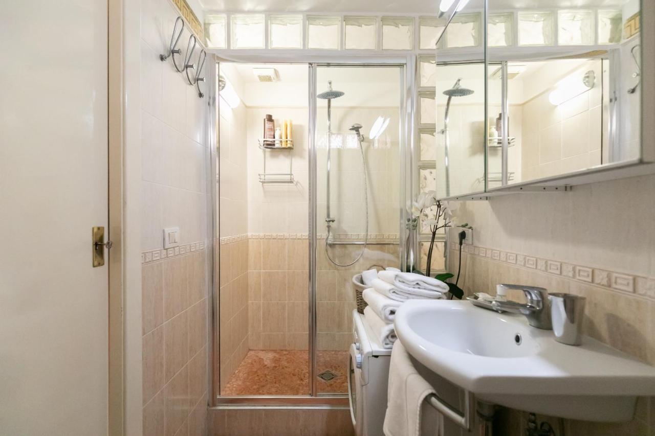Monti Romantic Sunshine Maisonette Екстериор снимка