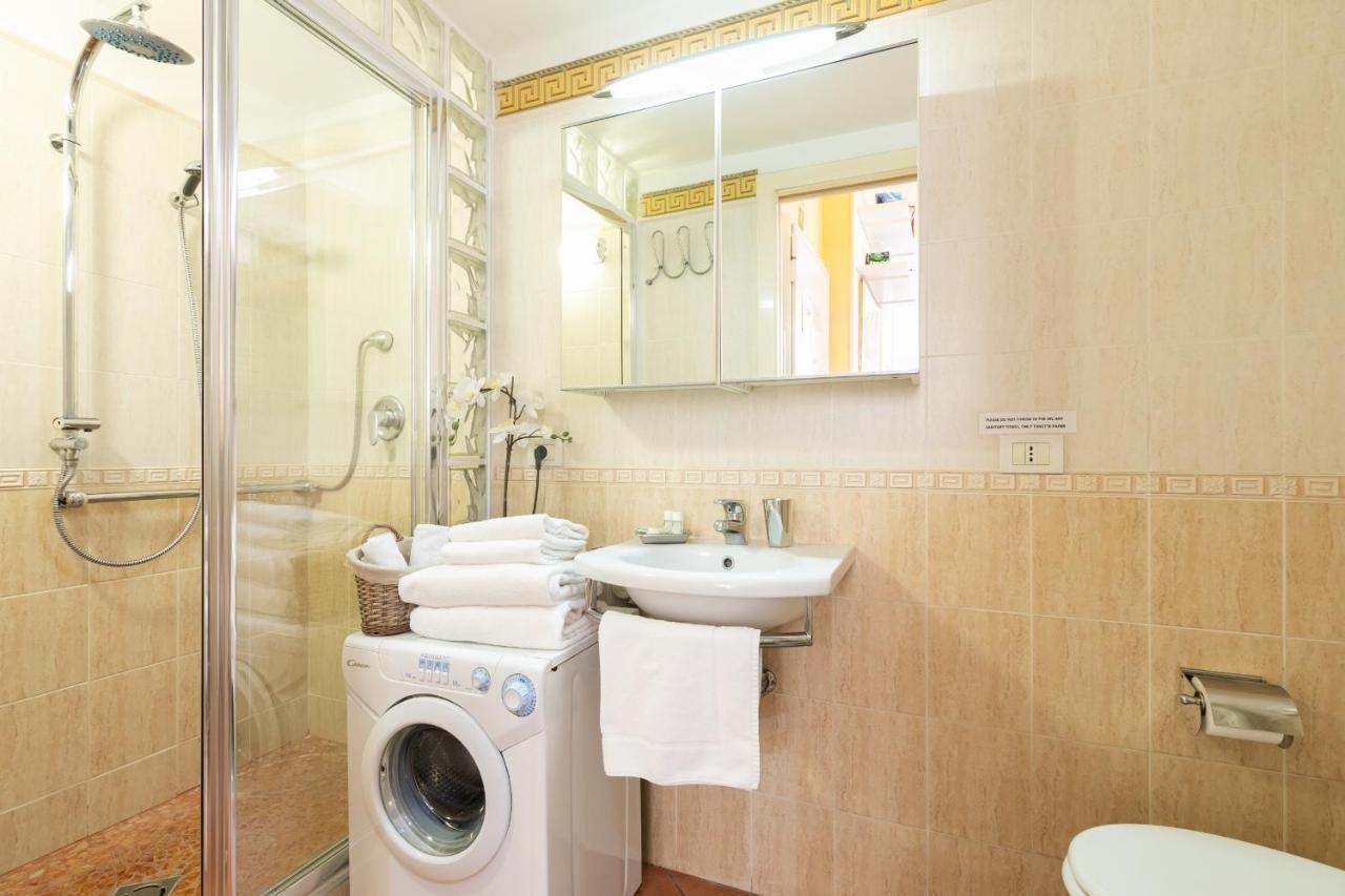 Monti Romantic Sunshine Maisonette Екстериор снимка